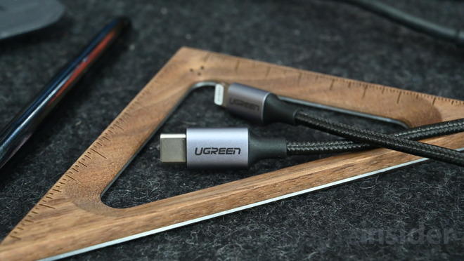 Ugreen nylon Lightning to USB-C cable