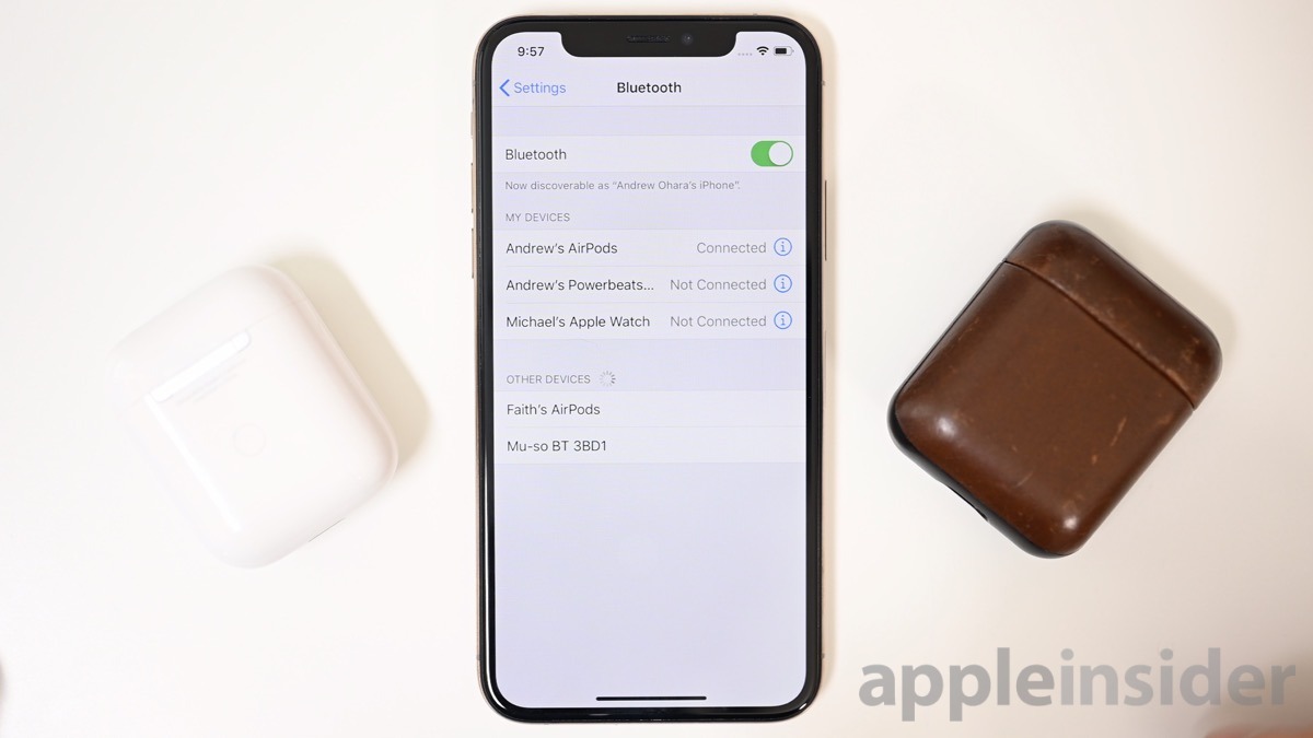 Bluetooth menu connecting two sets of AirPods in iOS 13