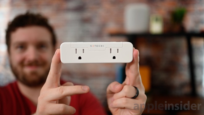 Satechi Dual Smart Outlet has a slim design