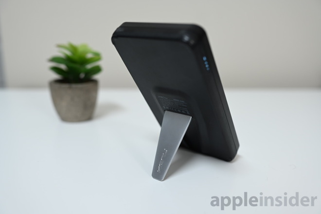 Kenu BingeBank kickstand works vertically and horizontally