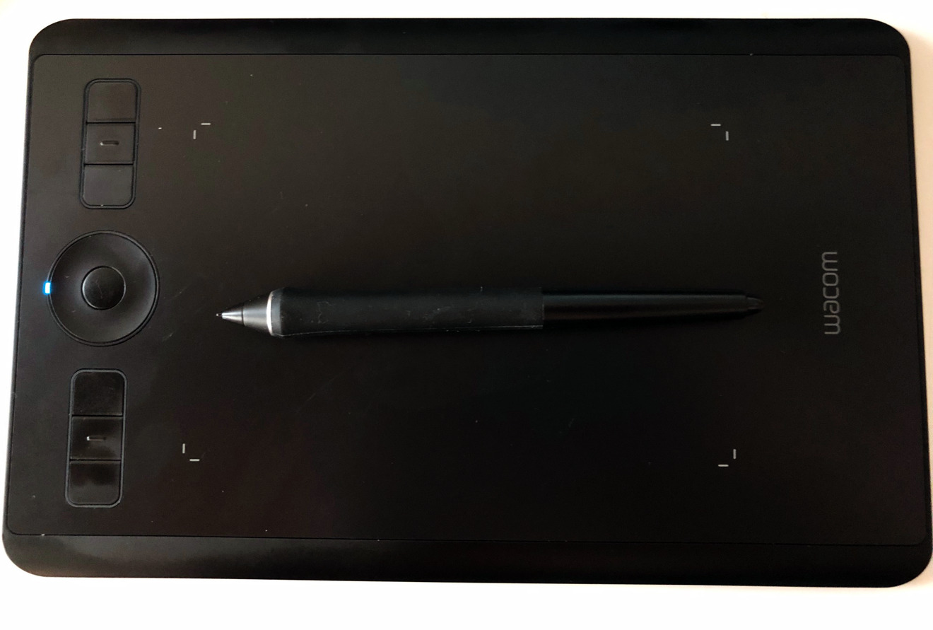 Review: Wacom's Intuos Pro Small is a graphics tablet for artists