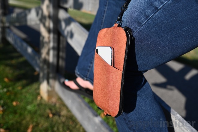 The Moment wristlet in Terracotta