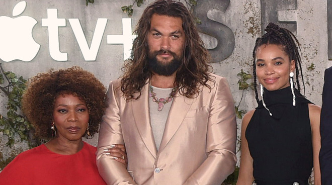 Alfre Woodard, Jason Momoa and Nesta Cooper at the