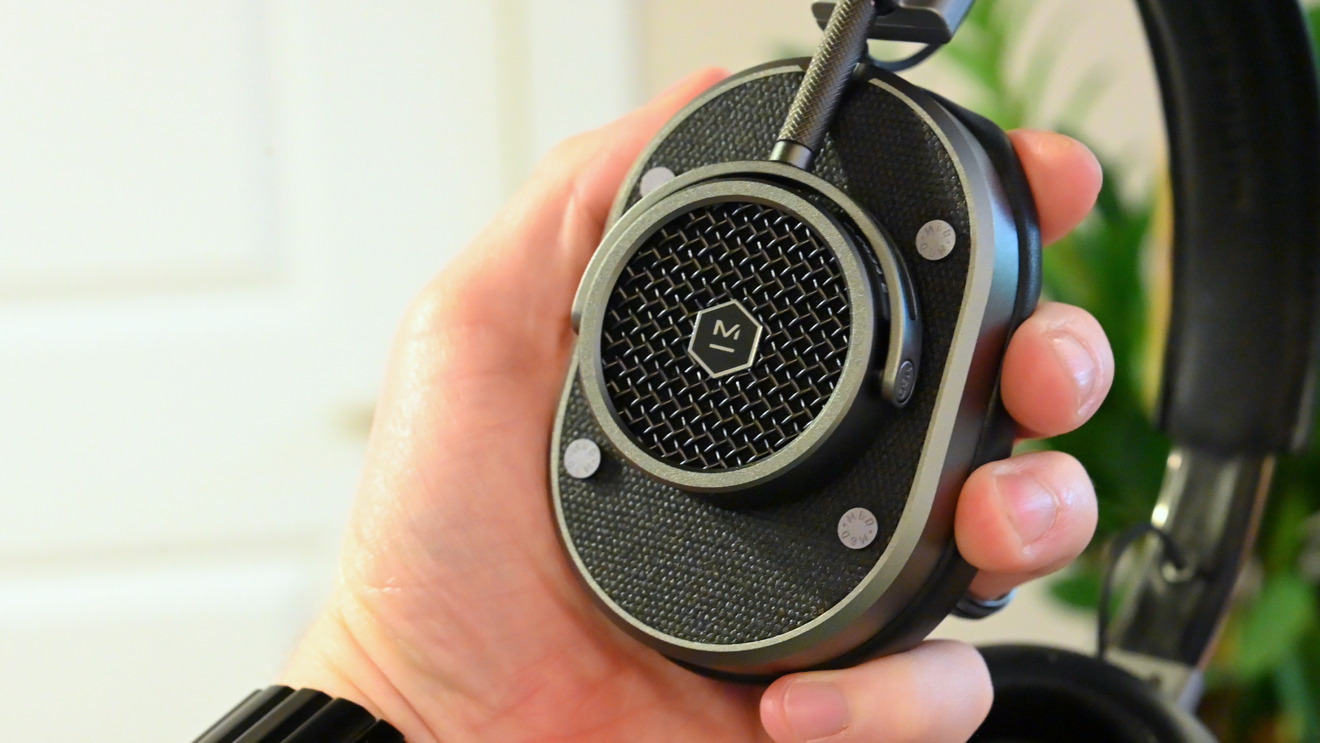 Review: Master & Dynamic MH40 wireless reissue — back to what