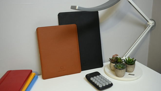 Woolnunt leather sleeve for iPad Pro and MacBook Pro