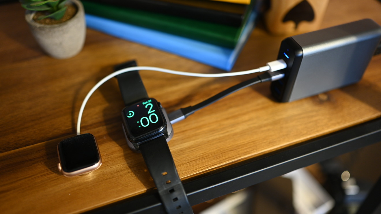 Satechi's new USB-C Apple Watch Dock connected to the Satechi 75W USB-C travel charger