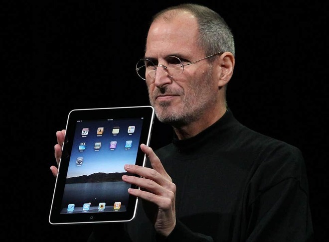 Steve Jobs reveals the iPad