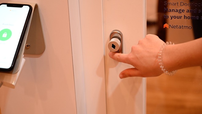 Netatmo Smart Door Lock supports HomeKit and physical NFC keys