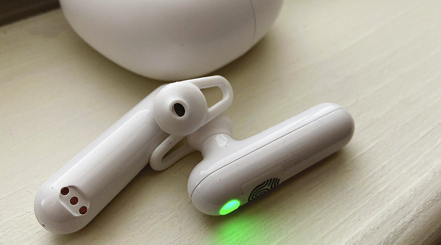 Review: The WT2 Plus translation earbuds allow you to converse