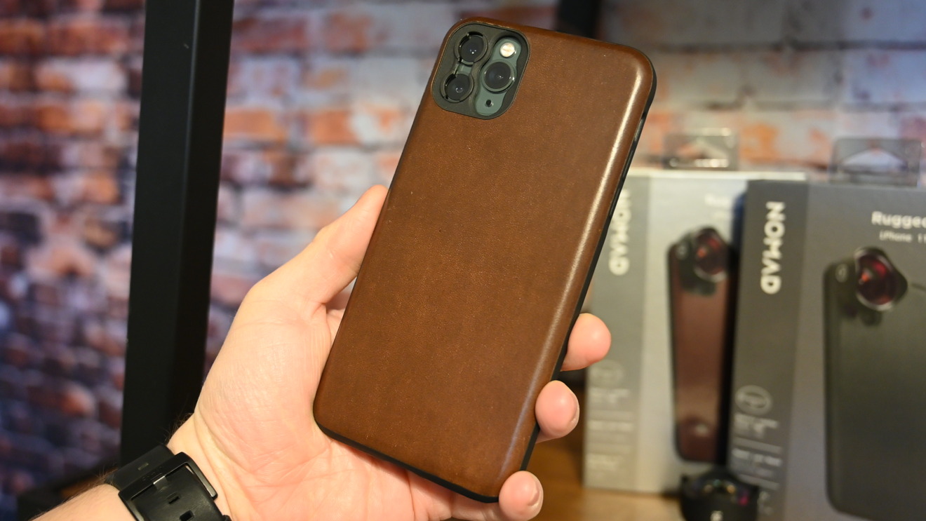 Horween leather on the Nomad Rugged Case