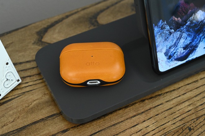 Logitech Powered 3-in-1 Dock