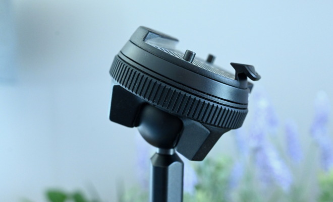 Peak Design's custom ball head for the Travel Tripod