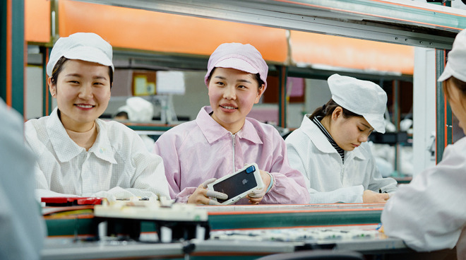 photo of Foxconn steps up COVID-19 precautions as iPhone production restarts image