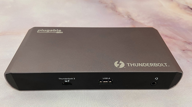 Thunderbolt 3 and USB-C docking station