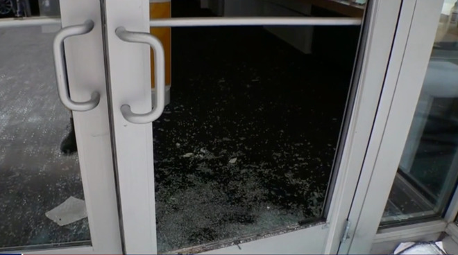 A looted Apple Store (Source: Fox News)