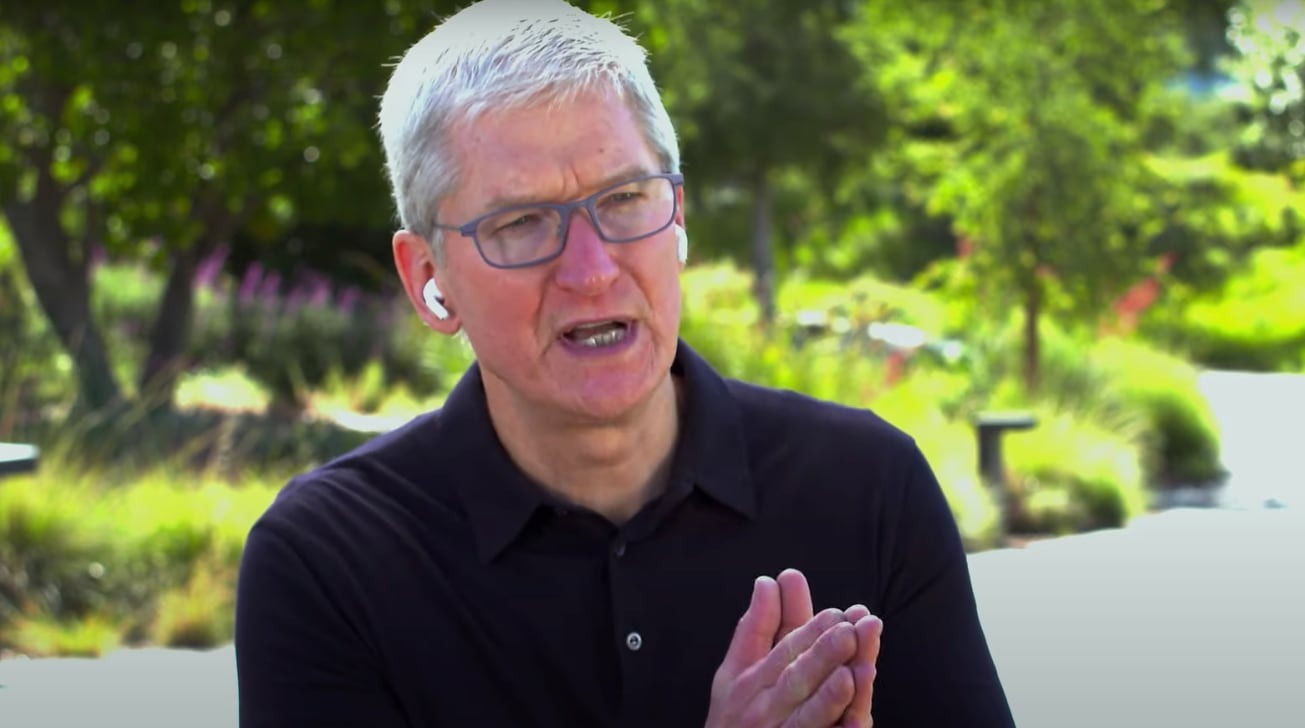 Apple CEO Tim Cook Saw The Company's AR Glasses As A 'Key Objective' But  The Technology Was 'Too Elusive