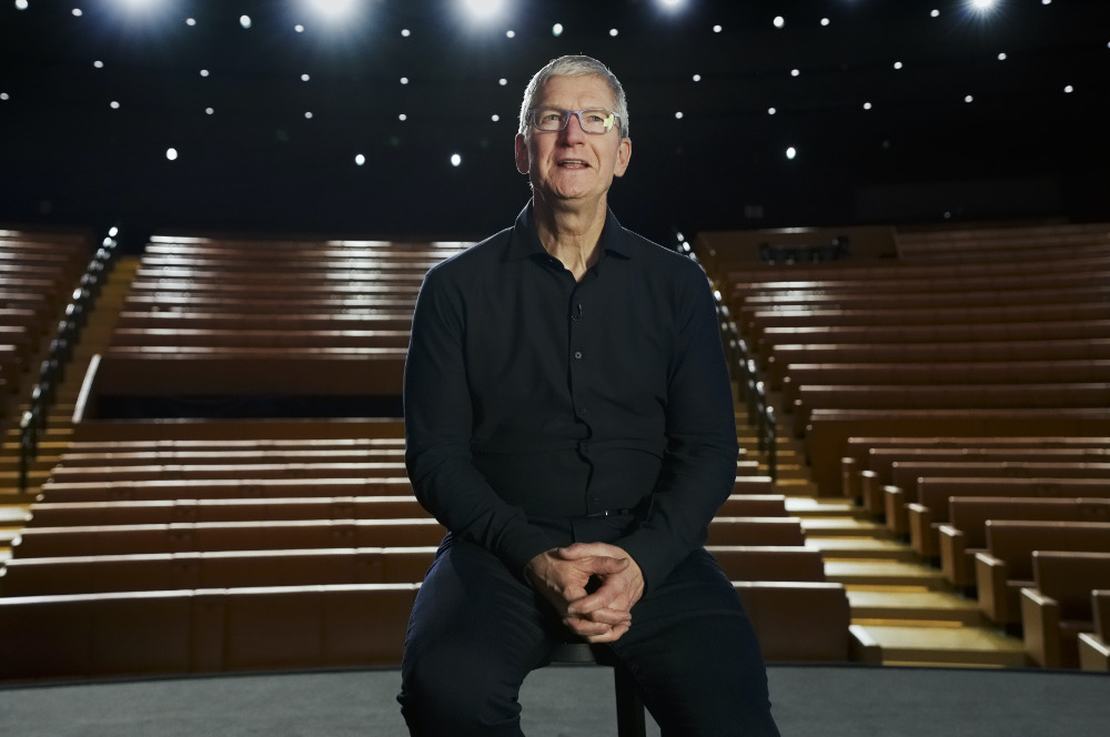 Some firms would've tried to hide the empty seats. Apple used them.