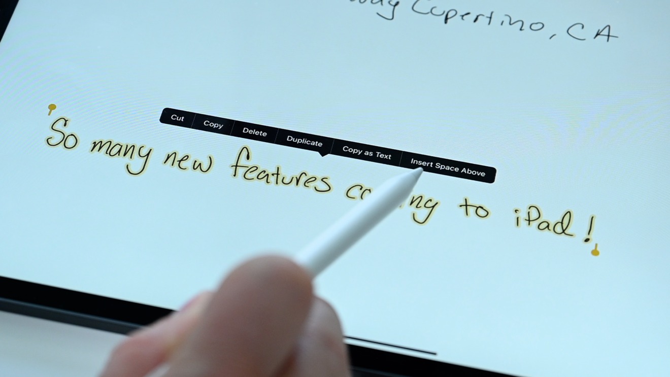 Selected handwriting in iPadOS 14 that can be copied as text or have space inserted above