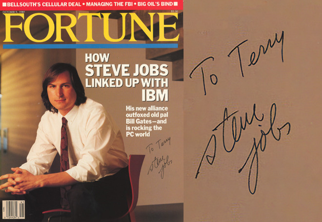 Left: the full cover. Right: close up on the autograph