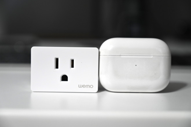 Wemo Smart Plug is smaller than AirPods Pro
