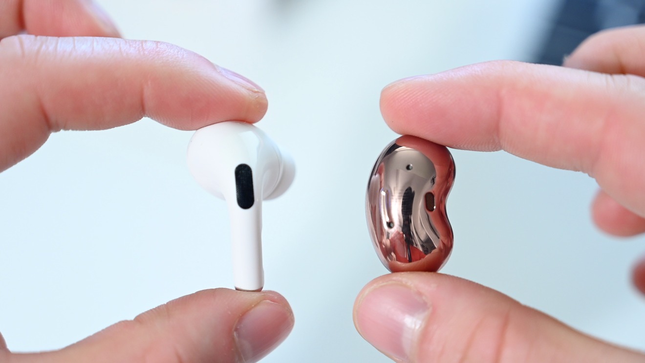 Apple airpods vs best sale samsung galaxy buds plus