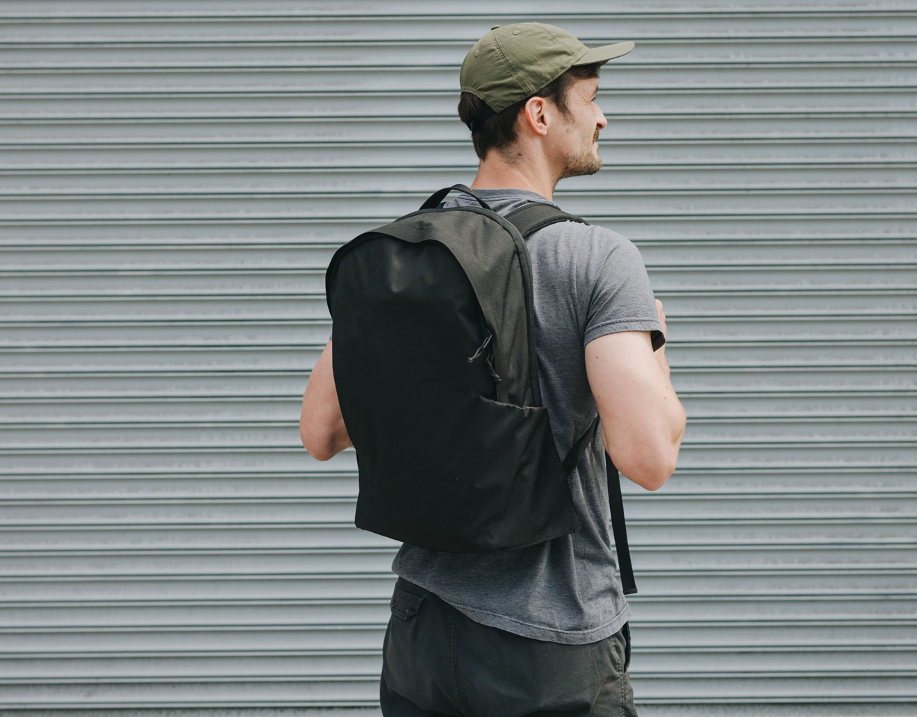 Moment launches new travel bag line and tech organizers | AppleInsider