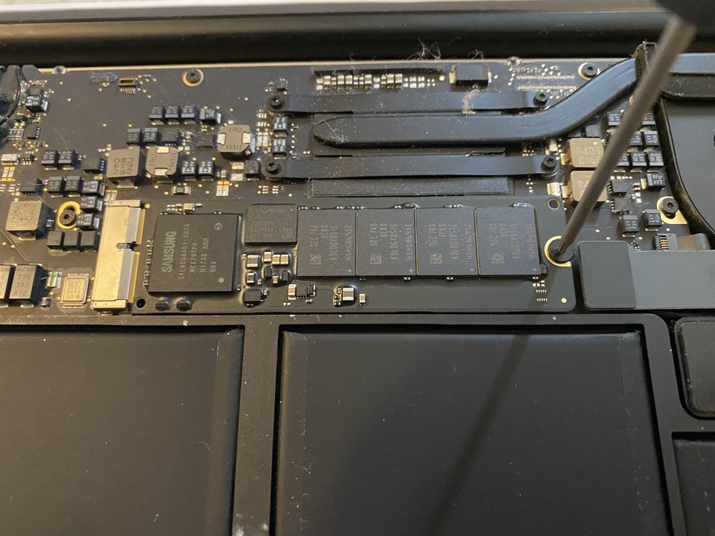 macbook air mid 2013 ssd drive