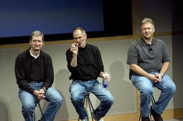 Tim Cook with Steve Jobs and Phil Schiller