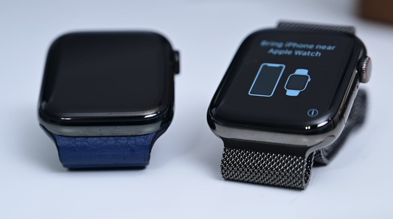 Compared: Apple Watch Series 6 Graphite versus Apple Watch Series