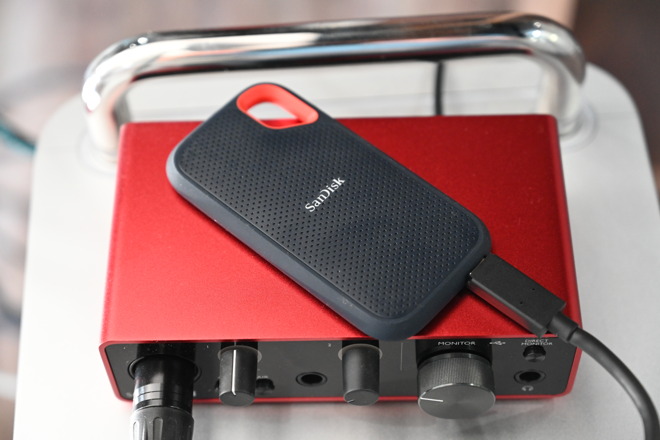 The SanDisk Extreme SSD is a great scratch disk