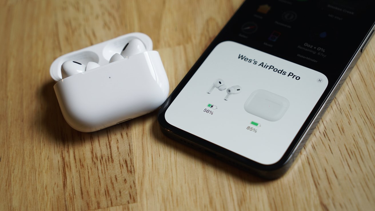 Macbook two online airpods