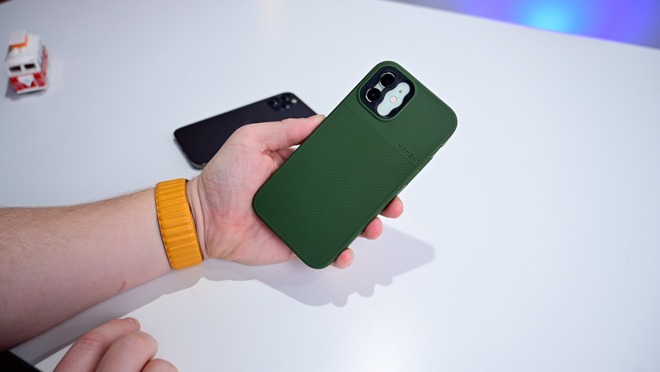 Moment's Thin case for iPhone 12 and 12 Pro