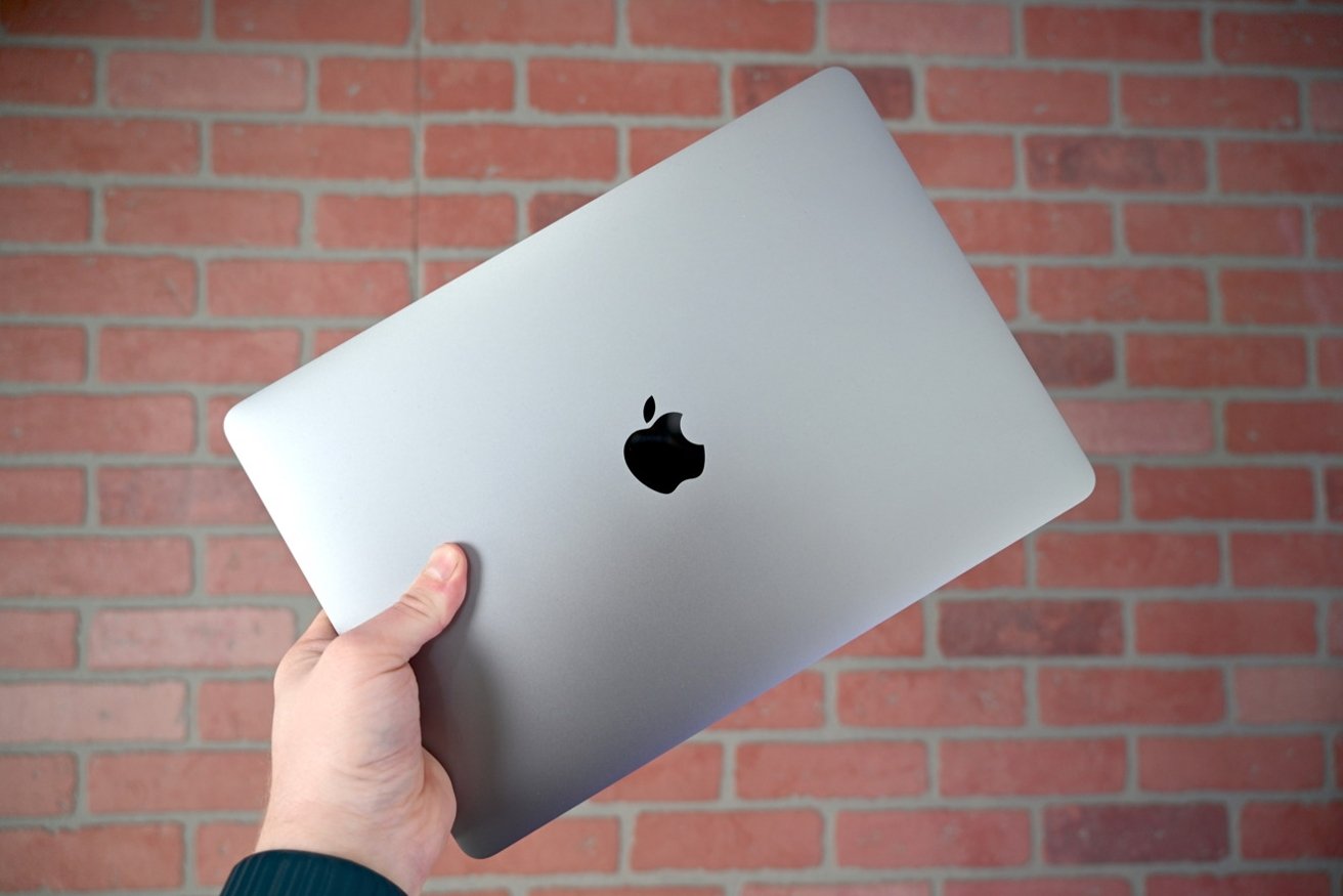 Apple hasn't messed with the external design of the MacBook Air at all.