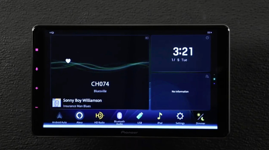 Pioneer releases Apple CarPlay for US and Europe vehicle dashboards