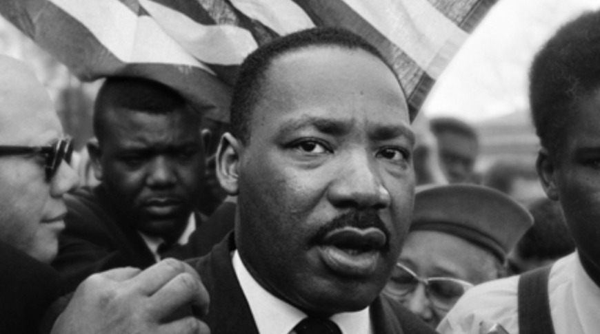 photo of Apple honors Dr. Martin Luther King, Jr. with homepage redesign image