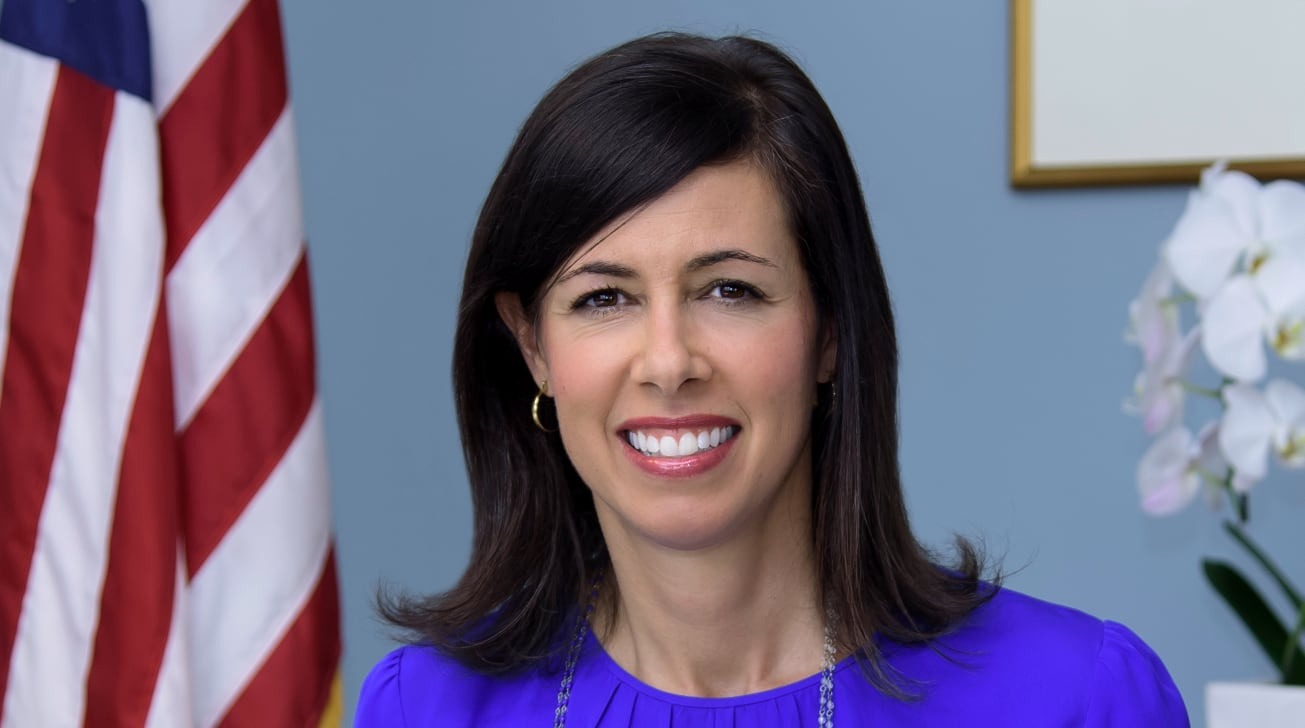 photo of Acting FCC Chair Jessica Rosenworcel could save net neutrality image