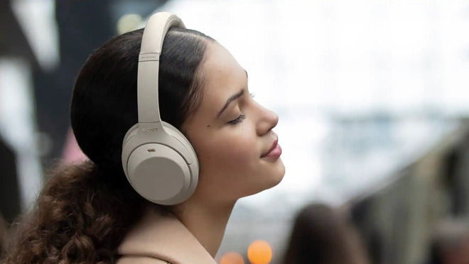 Sony's WH-1000XM4 headphones are back down to their lowest price