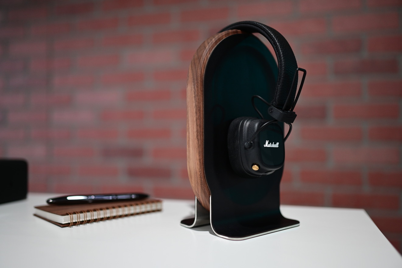 Grovemade's premium headphone stand review: simple and elegant