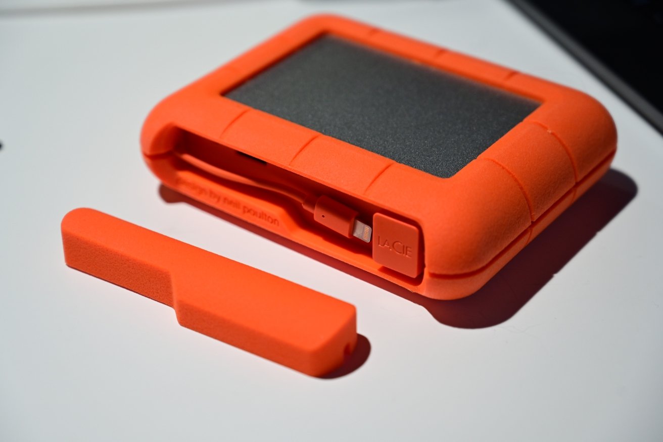 LaCie Rugged BOSS Portable SSD Review: Offload Your Content