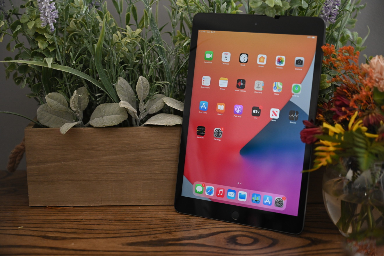 10.2-inch, Wi-Fi, 128GB ﻿ Previous Model Apple iPad - Space Gray 