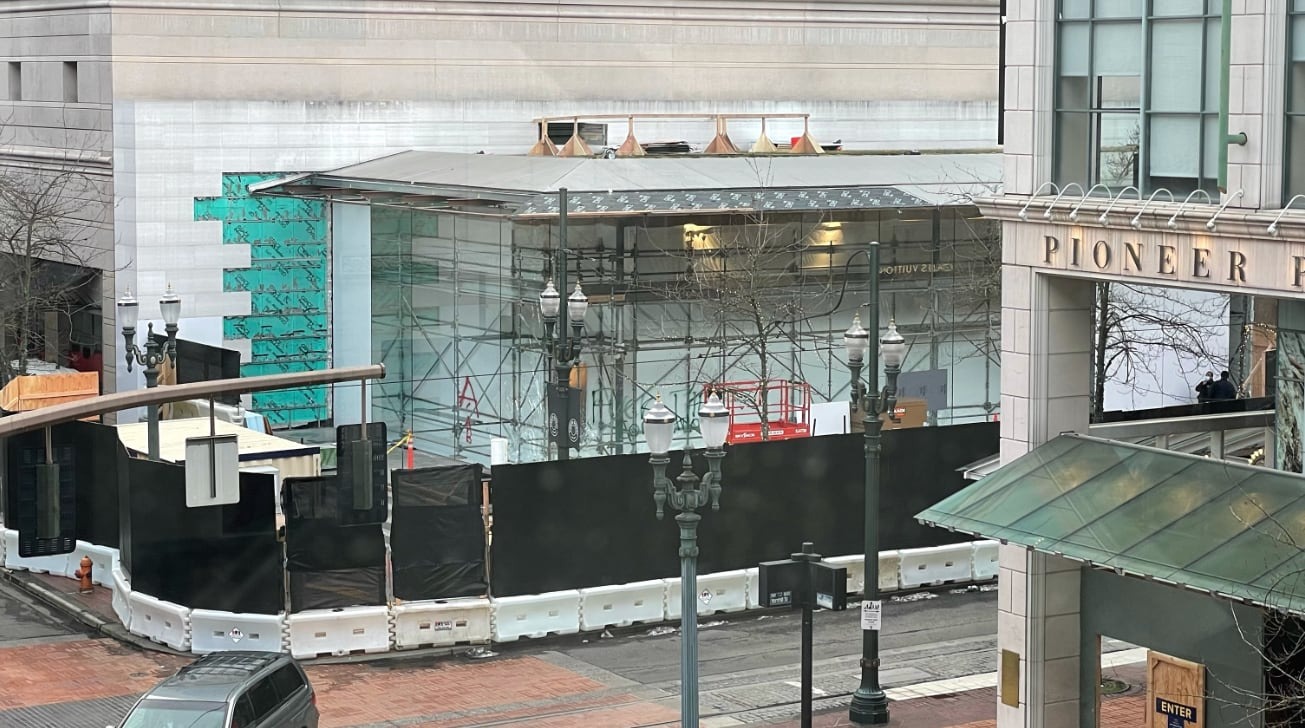 photo of Apple Pioneer Place renovations continue ahead of Monday's reopening image