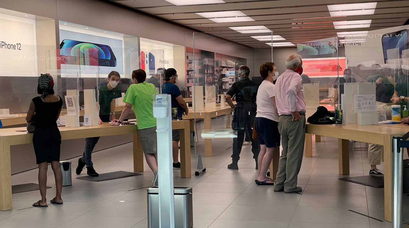 Open Apple Stores have plexiglass fixtures and other health precautions in place