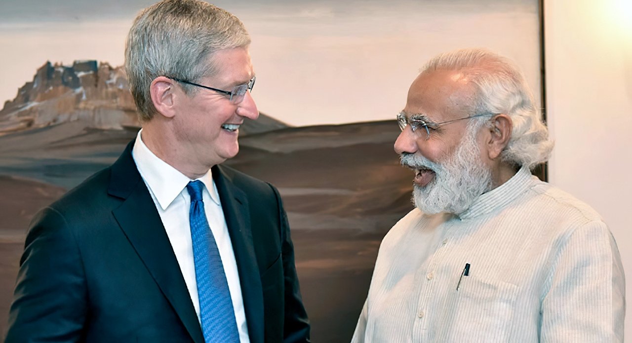Tim Cook meeting with with India Prime Minister Narendra Modi