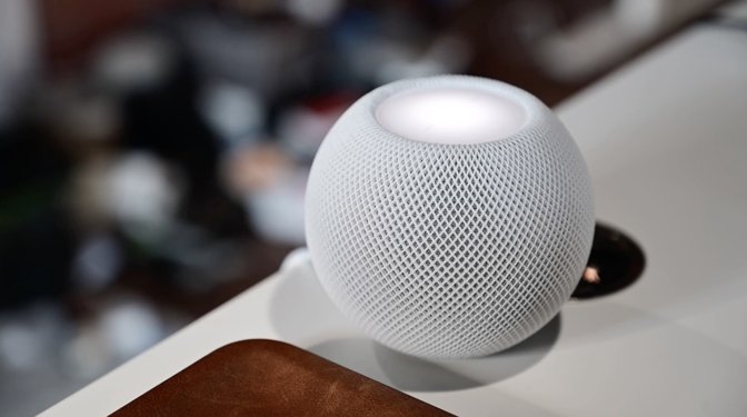 HomePod chimes when someone presses the button on the Circle View video doorbell