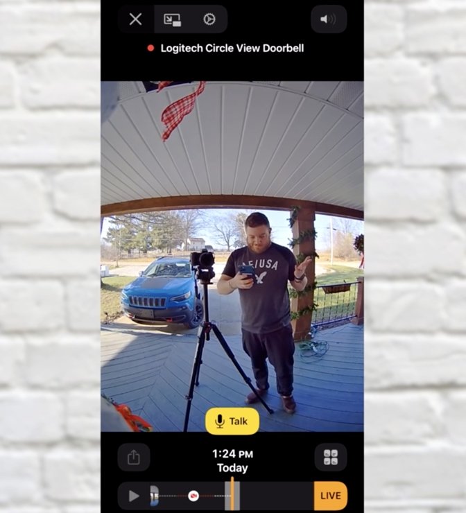 Circle View video doorbell has two-way audio