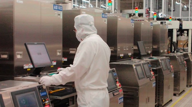 The 300nm production line at Renesas' Naka facility