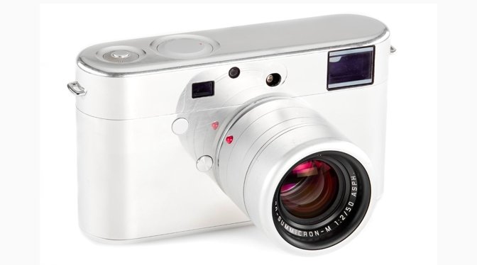 The prototype Leica doesn't have any of the decorative features of the final version.