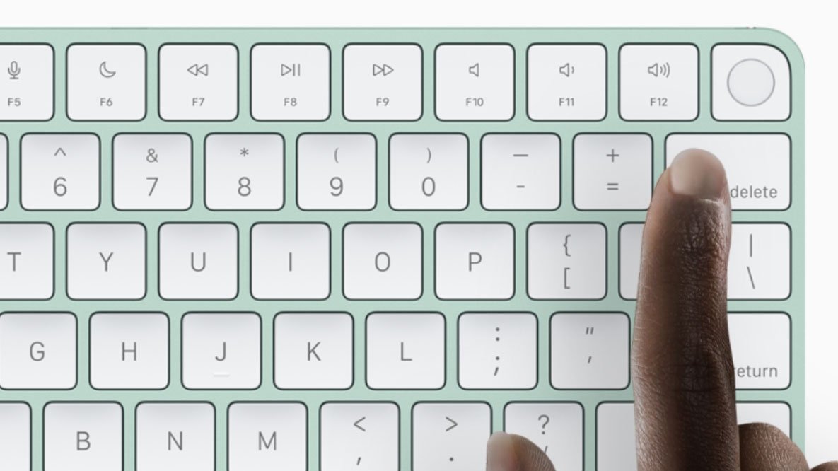 keyboard with fingerprint sensor