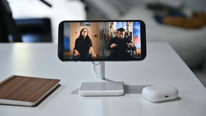 Hands on: Twelve South Forte is a MagSafe charging stand for iPhone &  AirPods - iPhone Discussions on AppleInsider Forums