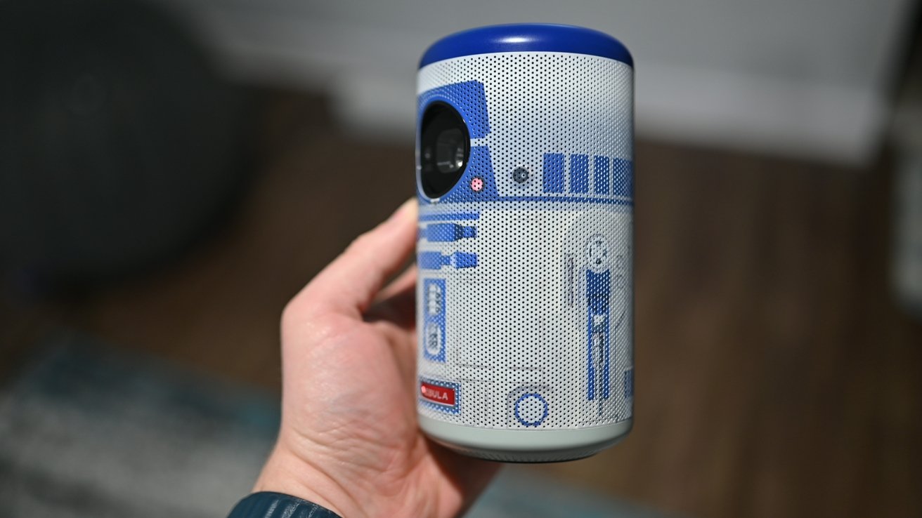 Nebula R2-D2 Capsule II projector transports you to a galaxy far